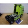 Volvo FH Globetrotter XL Neon Green 2023 S2400107 Solido 1/24
