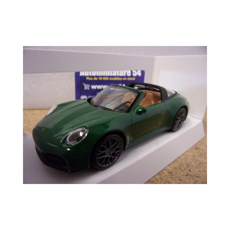Porsche 911 - 992 GTS Targa  Racing Green 750074  Norev  Jet Car