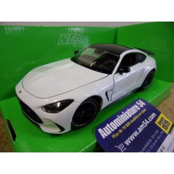 Mercedes Benz AMG GTR 63...