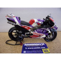 2023 Ducati Desmosedici GP23 n°5 Johan Zarco VAKW-01402 Keng Fai Toys