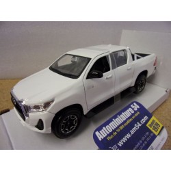 Toyota Hilux White 1:27...