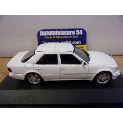 Mercedes E60 AMG W124 E500 White 1994 S4313205 Solido