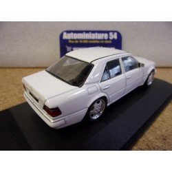 Mercedes E60 AMG W124 E500 White 1994 S4313205 Solido