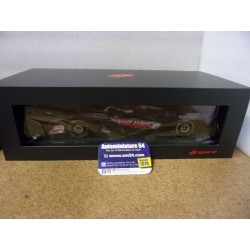 2025 MoneyGram Haas F1 VF25 n°31 Esteban Ocon Japanese GP 18S1014 Spark Model