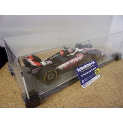 2025 MoneyGram Haas F1 VF25 n°31 Esteban Ocon Japanese GP 18S1014 Spark Model