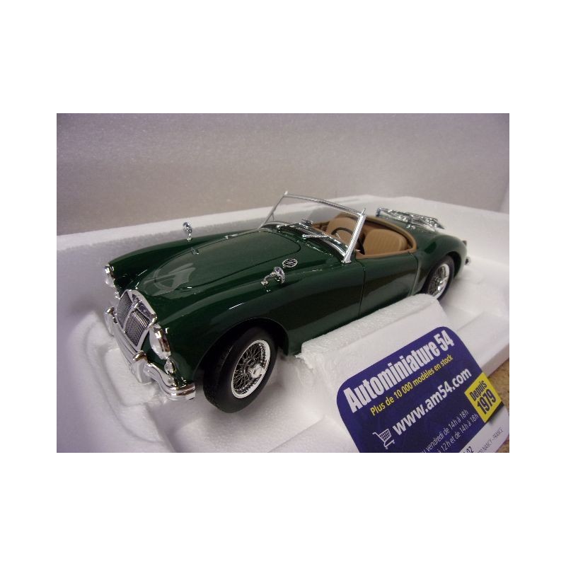 MGA Britisch Racing Green 1955 182610 Norev