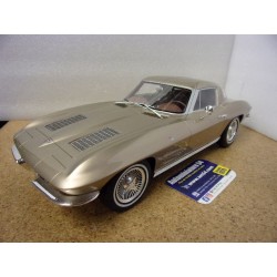 Chevrolet Corvette C2 Saddle Tan 1963 1/12 GT1004 GT Spirit