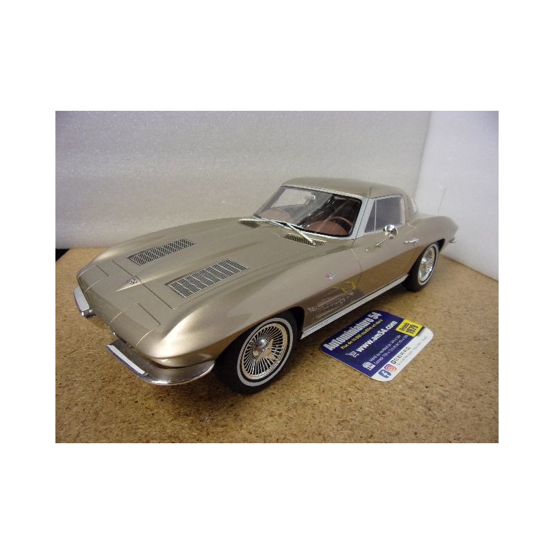 Chevrolet Corvette C2 Saddle Tan 1963 1/12 GT1004 GT Spirit