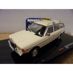 Mercedes Benz 200T (S123)...