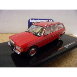 Mercedes Benz 200T (S123)...