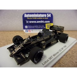 1986 Lotus Renault JPS 98T...