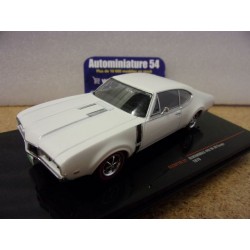 Oldsmobile 442 W30 White 1970 CLC621 Ixo Models