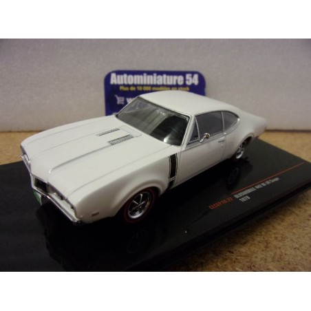 Oldsmobile 442 W30 White 1970 CLC621 Ixo Models