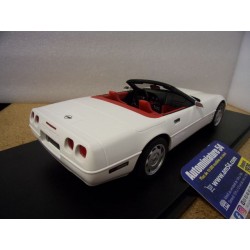 Chevrolet Corvette C4 Convertible Artic White 1995 GT968 GT Spirit
