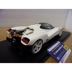 Nilu 27 Super White 2025 GT578 GT Spirit