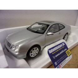 Mercedes Benz CLK Brilliant...