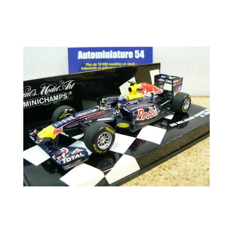 2011 Red Bull Renault RB7 n°2 M. Webber 410110002 Minichamps