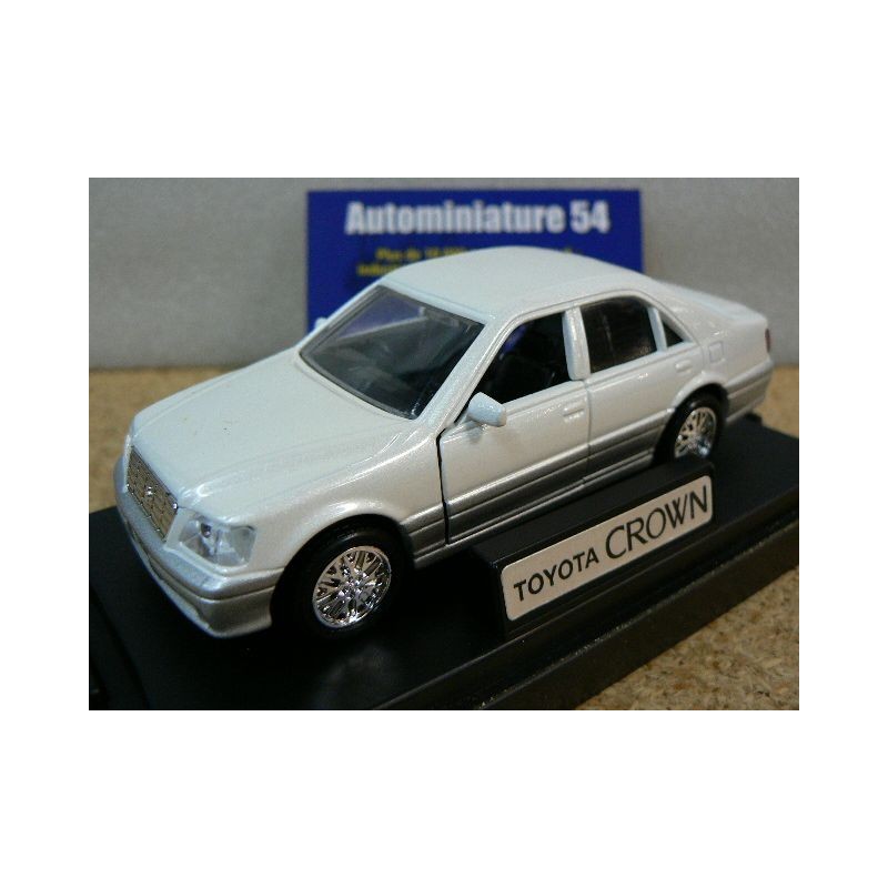 Toyota Crown Royal Saloon white MS-23A MTECH