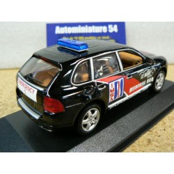 Porsche Cayenne Turbo IMSA Medical Car ALMS 2003 400061082 Minichamps