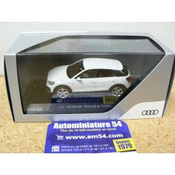 Audi Q2 Glacier White 5011602631 iScale