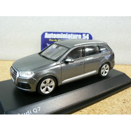 Audi Q7 Grey 5011407633 Spark