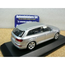 Audi Q7 Silver 5011407613 Spark
