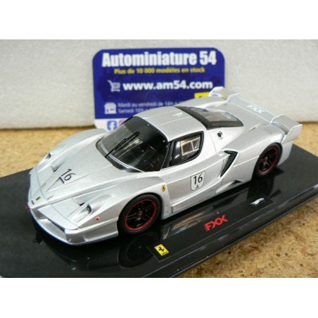 Ferrari FXX Silver n°16 N5609 Mattel Elite