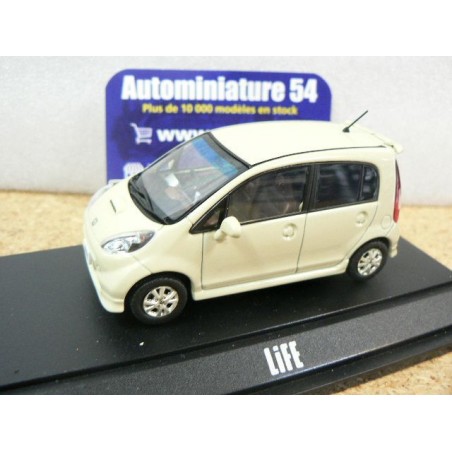 Honda Life Ivory  43523 Ebbro