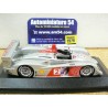 2006 Audi R8 n°2 McNish - Capello 1st Winner New England 400061302 Minichamps