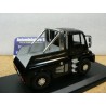 Mercedes-Benz Unimog U500 Black Edition  04648 Schuco