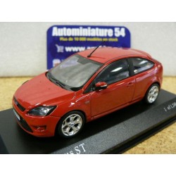 Ford Focus ST 2008 Red 400087301 Minichamps