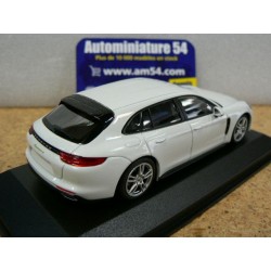 Porsche Panamera 4 e-Hybrid white 2016 WAP0207620H Minichamps