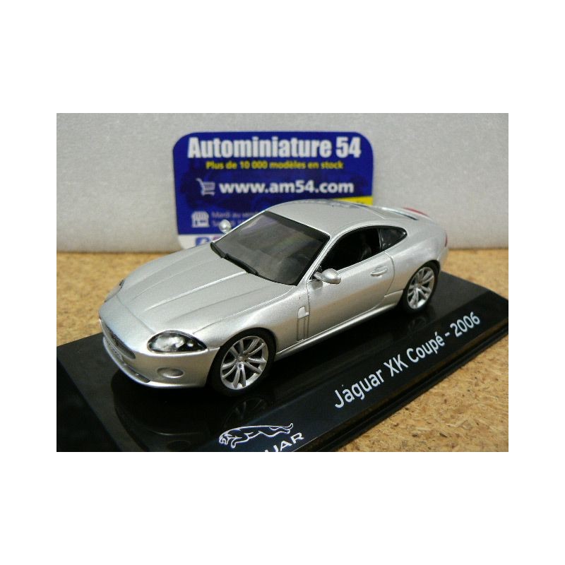 Jaguar XK Coupé Silver 2006 PresseJagXK