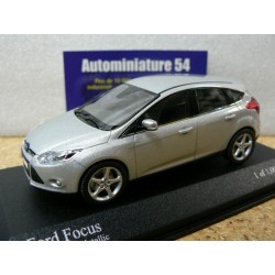 Ford Focus 2011 40080300 Minichamps