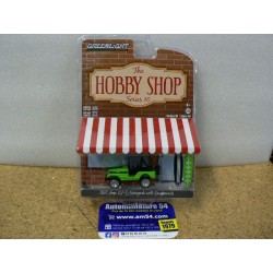 Jeep CJ5 Renegade + Surfboards " The hobby Shop" 97100-B Greenlight 1.64ième
