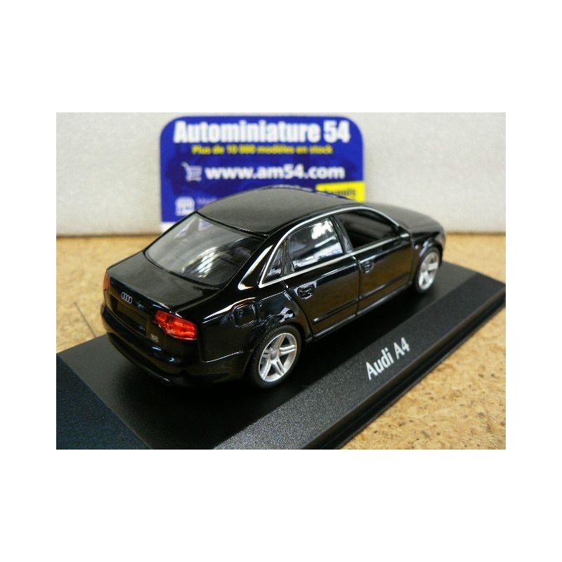 Maxichamps 940014400 Audi A4 schwarz Maßstab