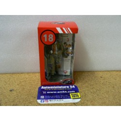 Enzo Ferrari (figurine) 1950 FLM118038 Le Mans Miniatures