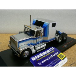 GMC General Silver 1980 TR079 Ixo Models
