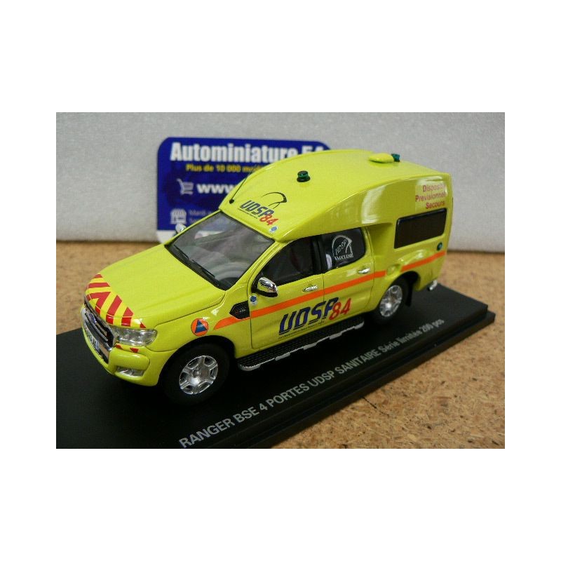 Ford Ranger BSE UDSP ( Union départementale Pompier Vaucluse ) Sanitaire ambulance Alarme 0046