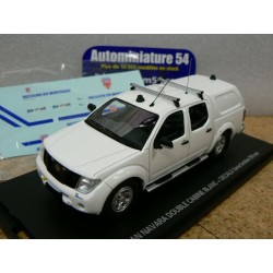 Nissan Navara Double Cabine blanc + décalcomanies CRS Secours en montagne Alarme 0044