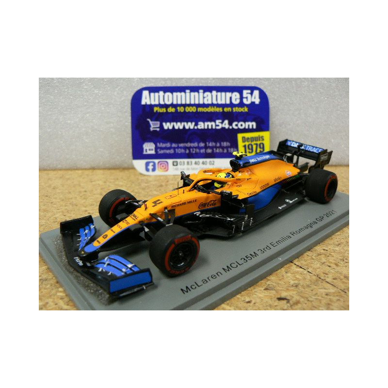 1:18 McLaren 2021 3rd Emilia Romagna Lando Norris figurine