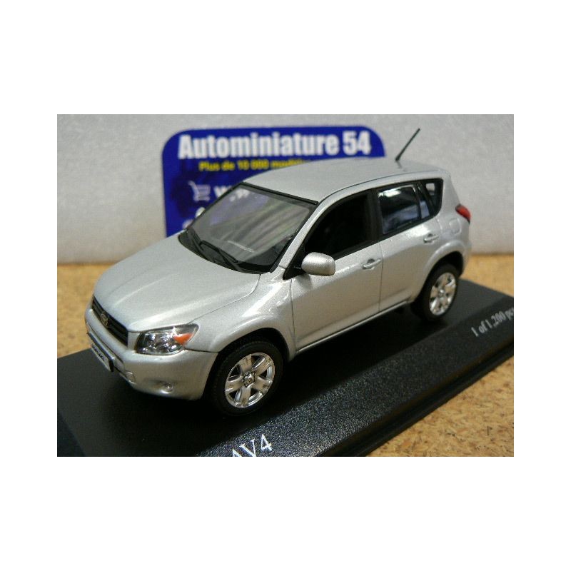 Toyota RAV4 Platine silver 2008 400166570  Minichamps