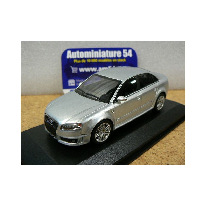 Audi RS4 Silver 2004 940014601 MaXichamps