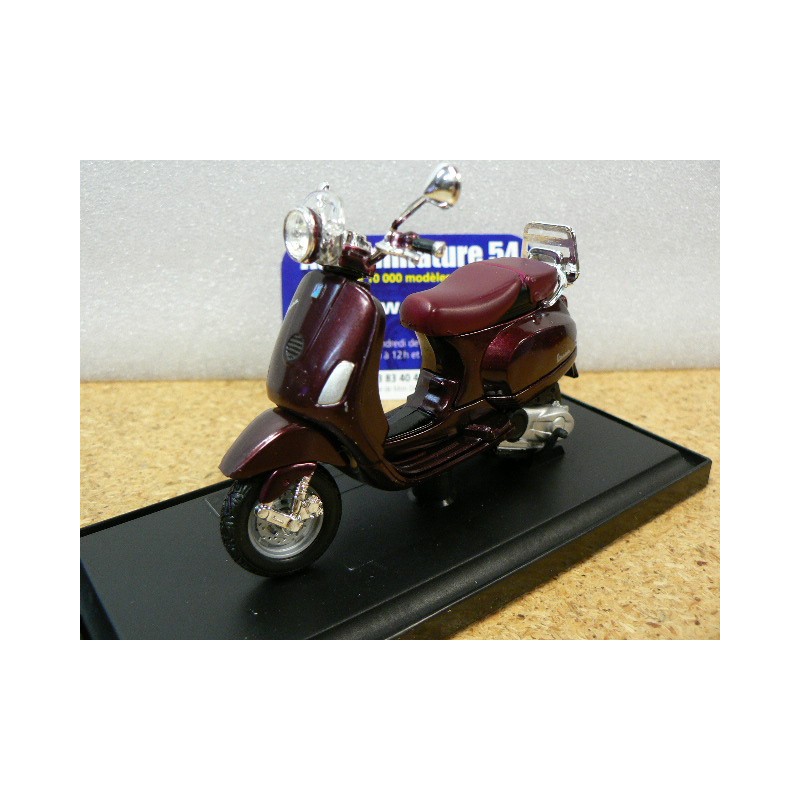 Vespa LXV 2013 16887 Maisto