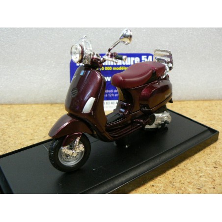 Vespa LXV 2013 16887 Maisto