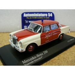 Mercedes 190 Ambulance croix rouge DRK 1961 400037270 Minichamps