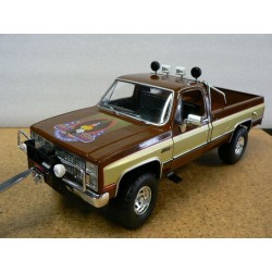 GMC K-2500 SIERRA GRANDE WIDESIDE 1982 "L'HOMME QUI TOMBE A PIC (1981-1986)  green13560 Greenlight