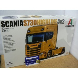 Scania S730 Highline 4x2 n°3927 Italeri  Maquette 1.24