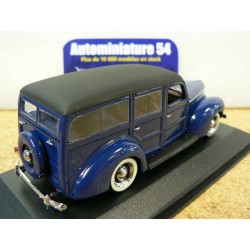 Ford V8 Deluxe Woody Blue 1940 400082112 Minichamps