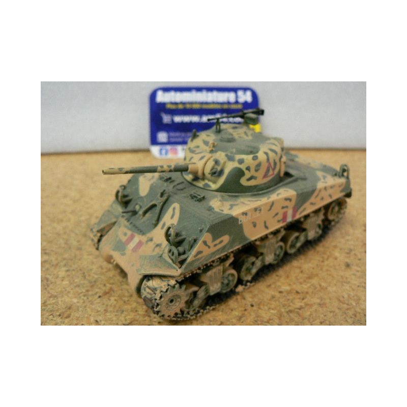 M4A3 Char Sherman British ARMY Italy 1943 CC51004 Corgi